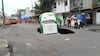 Socavón se traga camión refresquero en Iztapalapa 