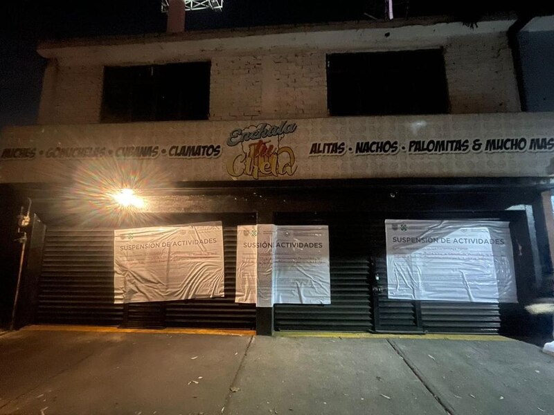 Aviso de suspensión de actividades en un negocio