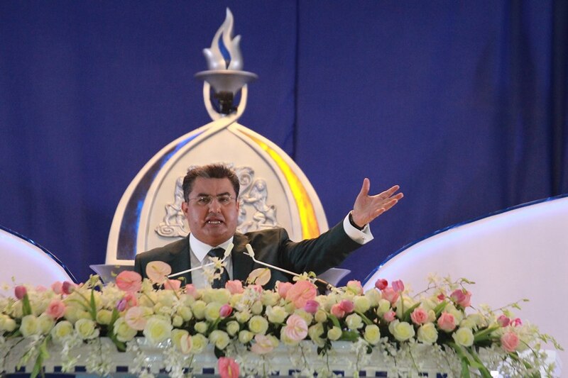 El presidente de Kazajistán, Nursultan Nazarbayev, pronuncia un discurso ante la Asamblea del Pueblo de Kazajistán