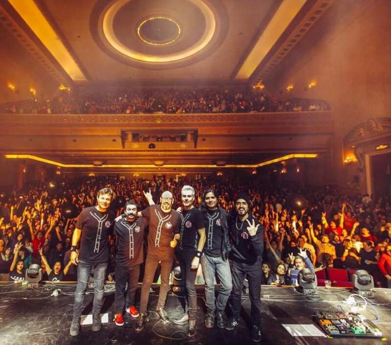 Bomba Estéreo, grupo colombiano de música electrónica, en concierto.