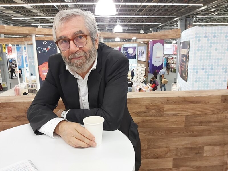 El escritor peruano Alfredo Bryce Echenique en la FIL Lima 2018