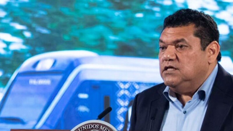 El gobernador de Nuevo León, Samuel García, anuncia la compra de nuevos autobuses para el transporte público