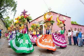 Oaxaca llena de música y tradición sus calles con el Primer Convite de la Guelaguetza 2026