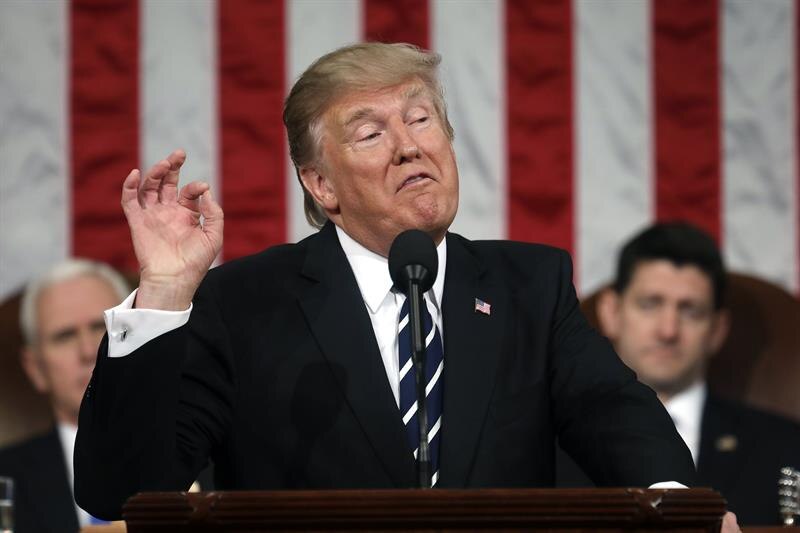 Trump da un discurso ante el Congreso