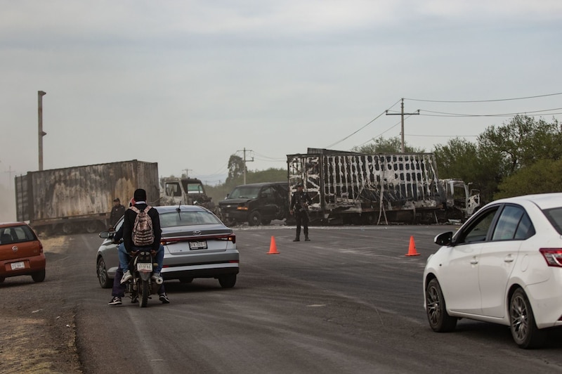 Accidente de tránsito en la carretera