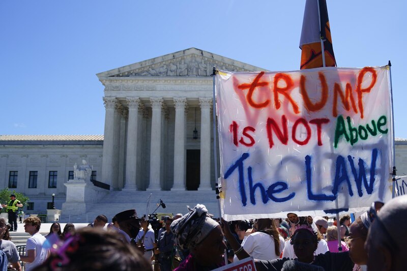 Protesta contra Trump frente al Tribunal Supremo de Estados Unidos