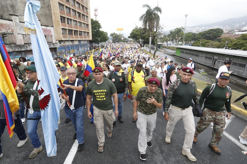 Marcha de las fuerzas armadas en Venezuela