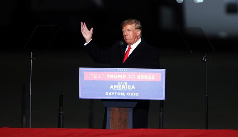 Trump pronuncia un discurso ante sus seguidores en Ohio