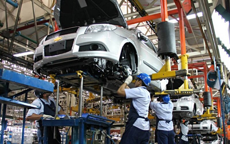 Línea de montaje de automóviles