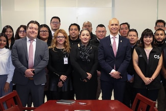 Forma C5, por primera vez, a sus propios monitoristas