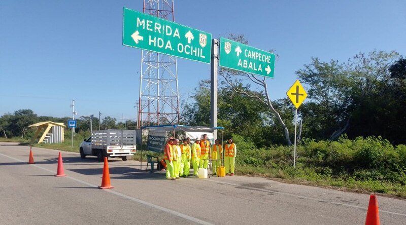 Jornada de limpieza en la carretera Mérida-Campeche