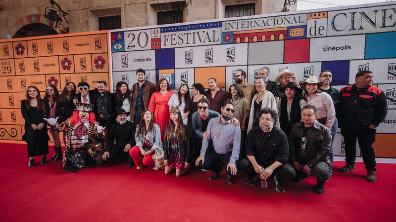 Actores y actrices en la alfombra roja del 20 Festival Internacional de Cine de Morelia