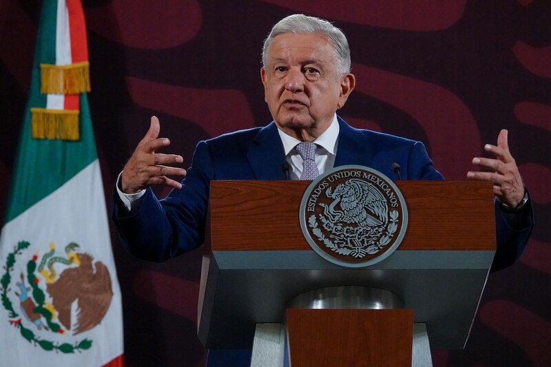 El presidente Andrés Manuel López Obrador da un discurso.