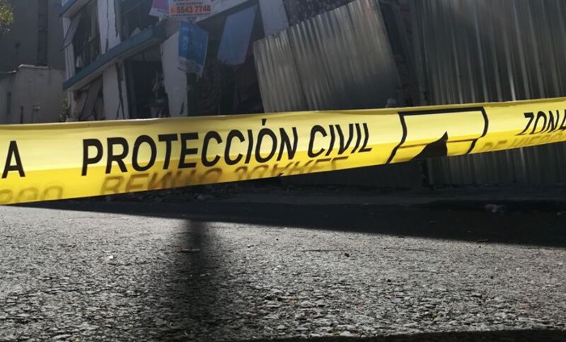 Protección Civil acordonó la zona tras el sismo