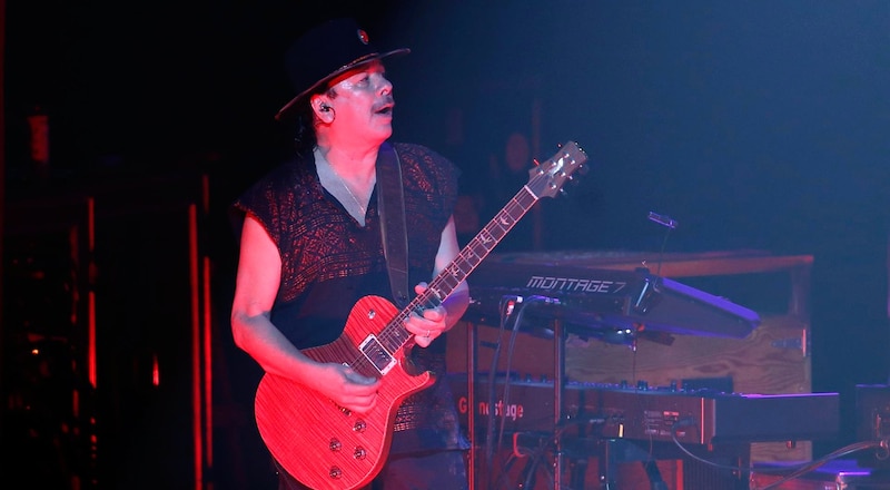 Carlos Santana en concierto