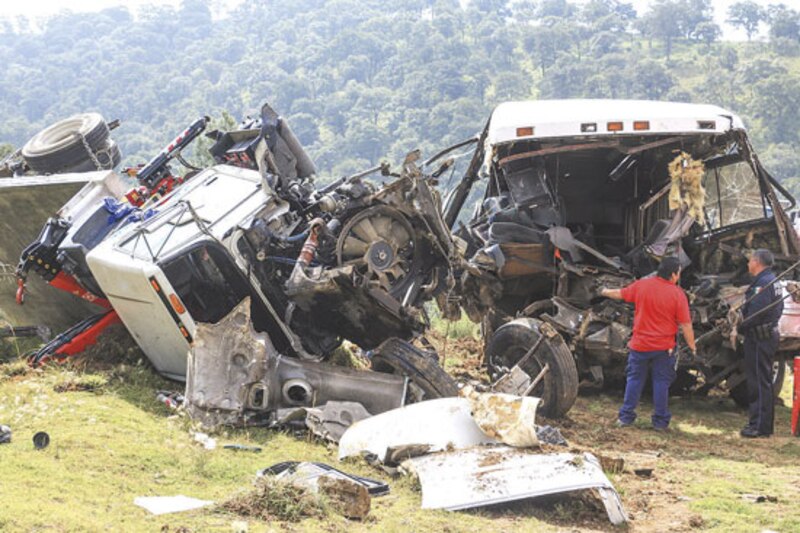 Accidente de autobús en Chiapas deja al menos 55 muertos