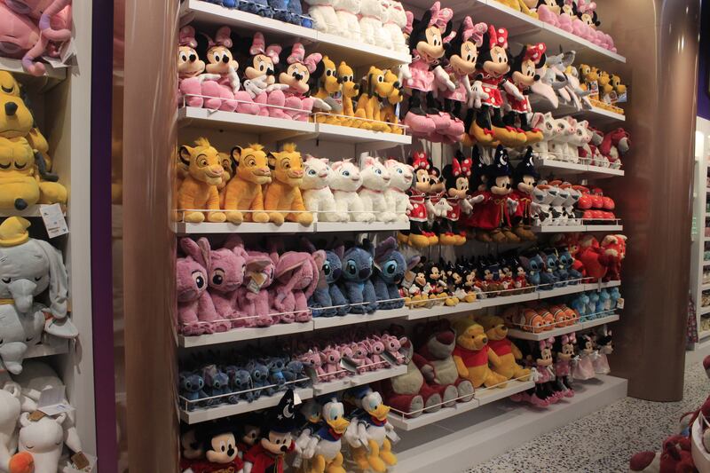 Productos de la Disney Store en Plaza Perisur