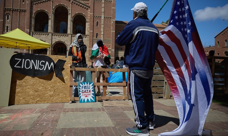 Protesta en la Universidad de California en Berkeley contra el sionismo