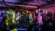 Los Kcomxtles debutan en La Piedad Live Music: Una banda intergeneracional de rockabilly