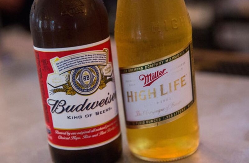 Budweiser y Miller High Life