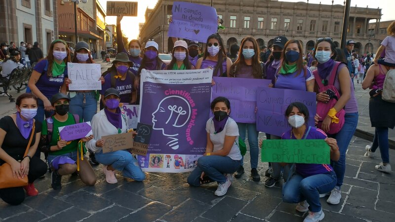 Marcha de mujeres en San Luis Potosí