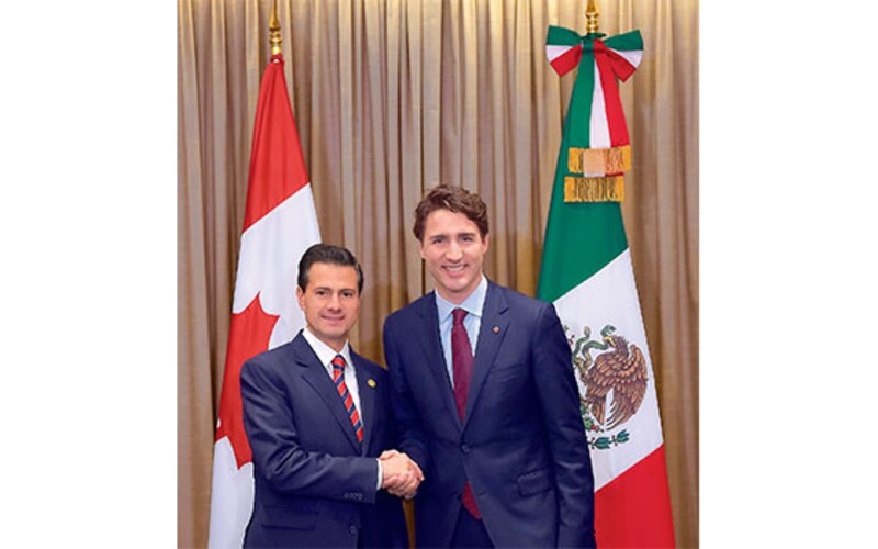 El presidente mexicano Enrique Peña Nieto se reúne con el primer ministro canadiense Justin Trudeau en Ottawa.