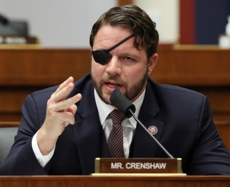 Dan Crenshaw en conferencia tras su visita a México, donde resaltó avances en la lucha contra los cárteles y la cooperación con EU