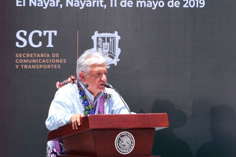 El presidente Andrés Manuel López Obrador durante una conferencia de prensa en El Nayar, Nayarit.