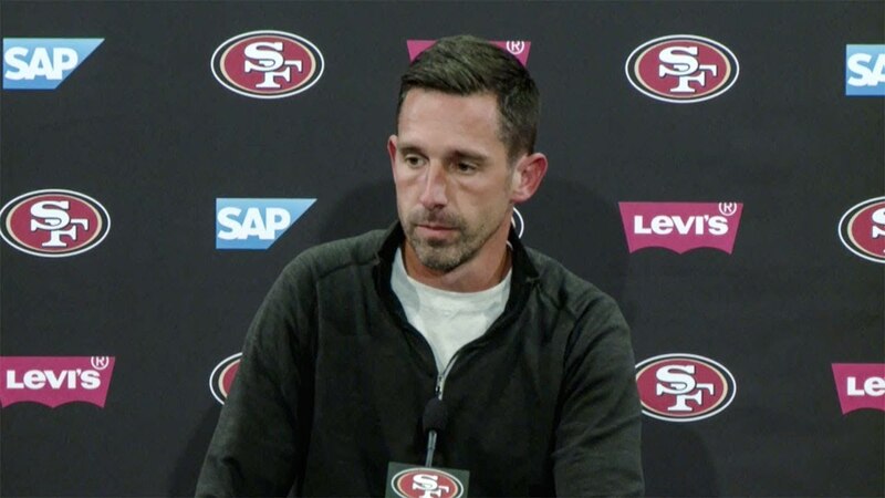 Kyle Shanahan, entrenador en jefe de los San Francisco 49'ers en conferencia de prensa después de su derrota ante los Seattle Seahawks en la semana 11 de la temporada 2024 de la NFL.