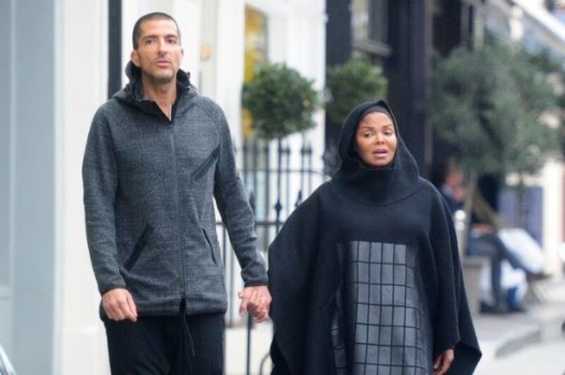 Janet Jackson y su esposo Wissam Al Mana salen a pasear tomados de la mano