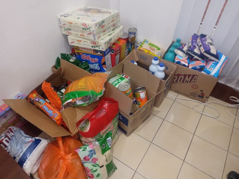 Alimentos donados para personas necesitadas