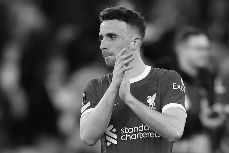 Diogo Jota murió en un accidente de automóvil en España sólo 10 días después de haberse casado. El futbolista portugués fue campeón de Premier League con Liverpool y de UEFA Nations League con Portugal este año.