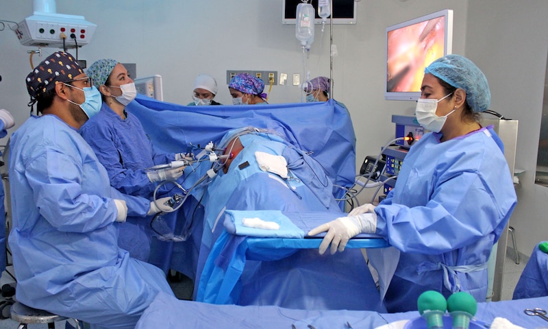 En la Primera Jornada de Trasplante Renal de Donador Vivo Relacionado, en julio y agosto, el IMSS logró el trasplante de 30 riñones, de donador vivo, en beneficio de pacientes de entre 35 y 45 años