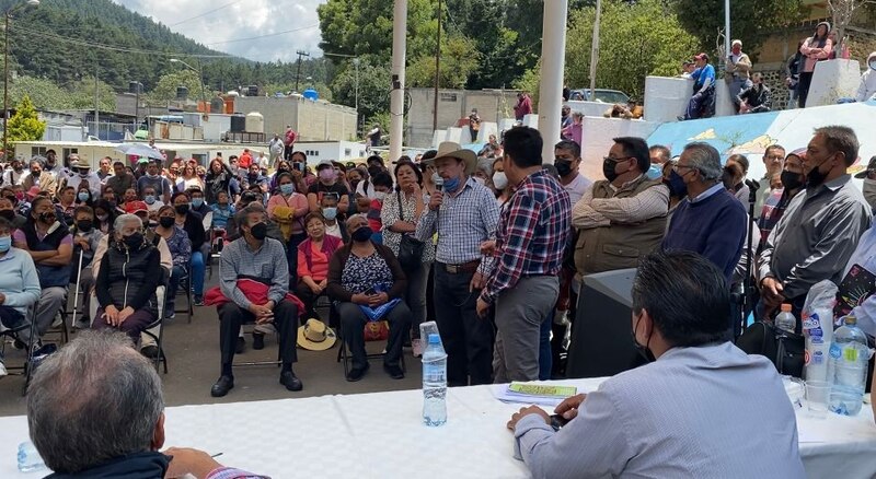 Reunión informativa en la comunidad
