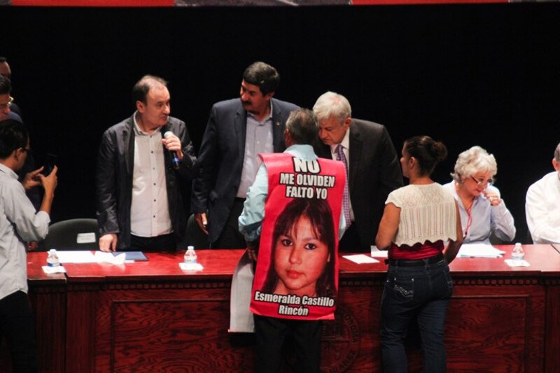 ¡No me olviden, falto yo!