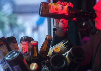 Cerca de 7 de cada 10 universitarios  consumen alcohol en México 