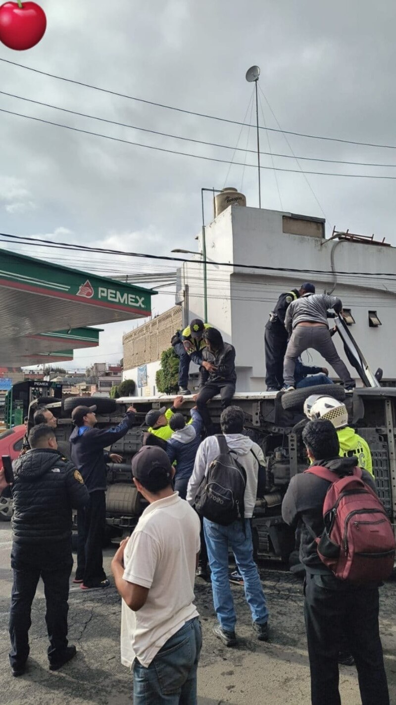 Accidente de tránsito en México deja varios heridos