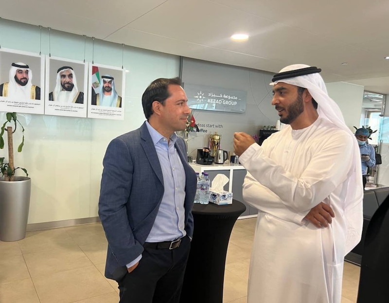Reunión de trabajo entre el CEO de KEZAD Group y el Director General de DP World