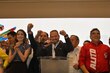Taboada se declara ganador con tres encuestas de salida que le dan ventaja de 6 puntos