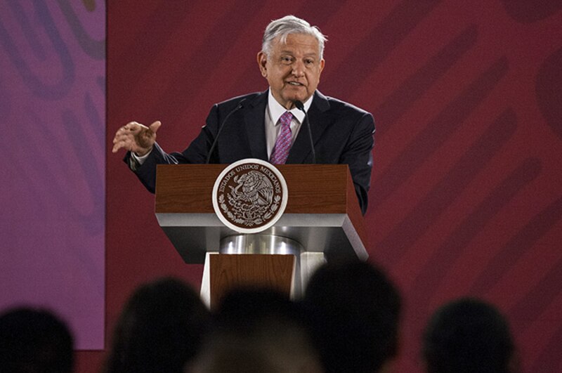 El presidente Andrés Manuel López Obrador da un discurso.