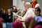 Víctimas de abuso sexual por parte de miembros de la Iglesia se reúnen con el Papa León XIV  
