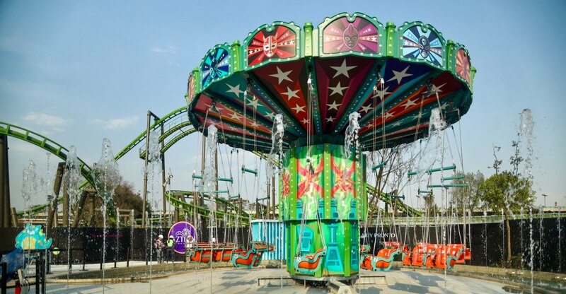 ¡Diversión en el parque de atracciones!