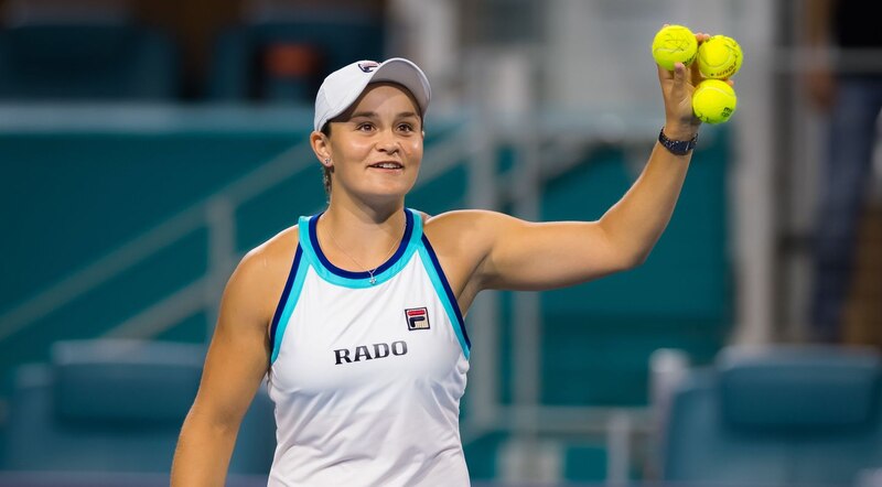 La tenista española Paula Badosa celebra su victoria en el torneo de Miami.