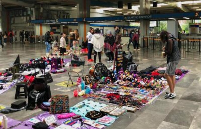 Mercado de artesanías en México
