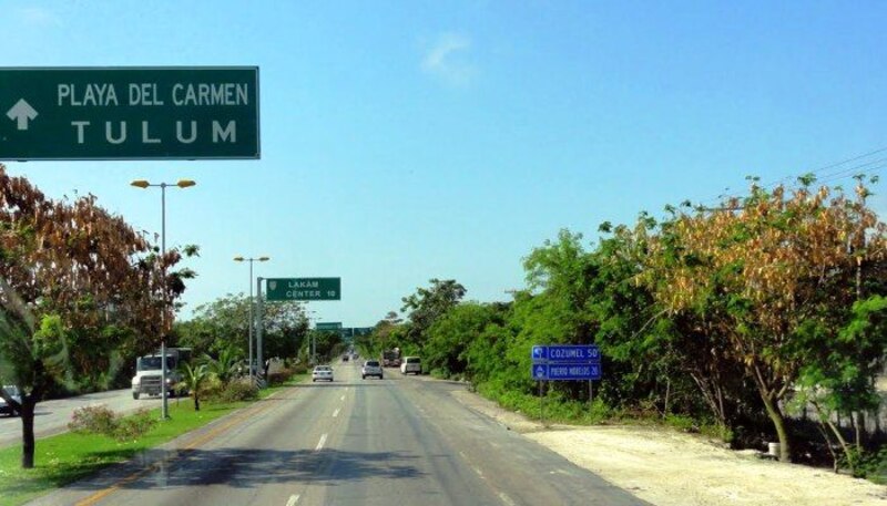 Carretera a Tulum