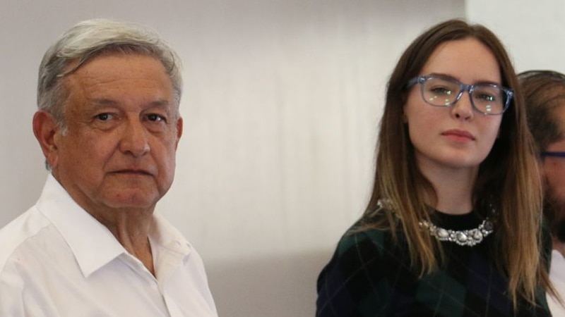 El presidente López Obrador y la joven activista Greta Thunberg se reúnen en Palacio Nacional