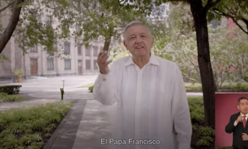 El Papa Francisco saluda a los jóvenes en México