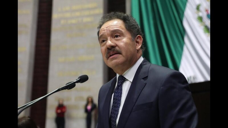 El presidente de México, Andrés Manuel López Obrador, pronuncia un discurso ante el Congreso de la Unión.