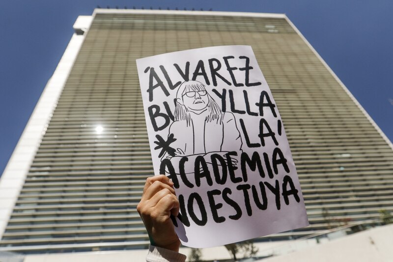 Protesta contra la Academia