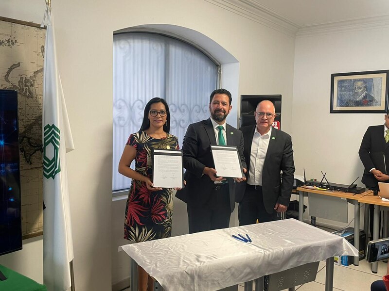 Firma de convenio entre el Ministerio de Educación y la Universidad de Costa Rica